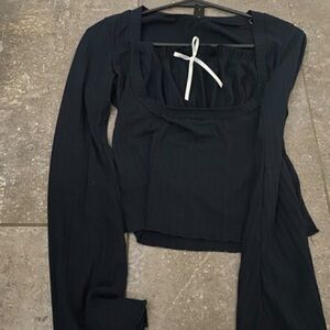 SHEIN Black Long Sleeve Top with Square Neck